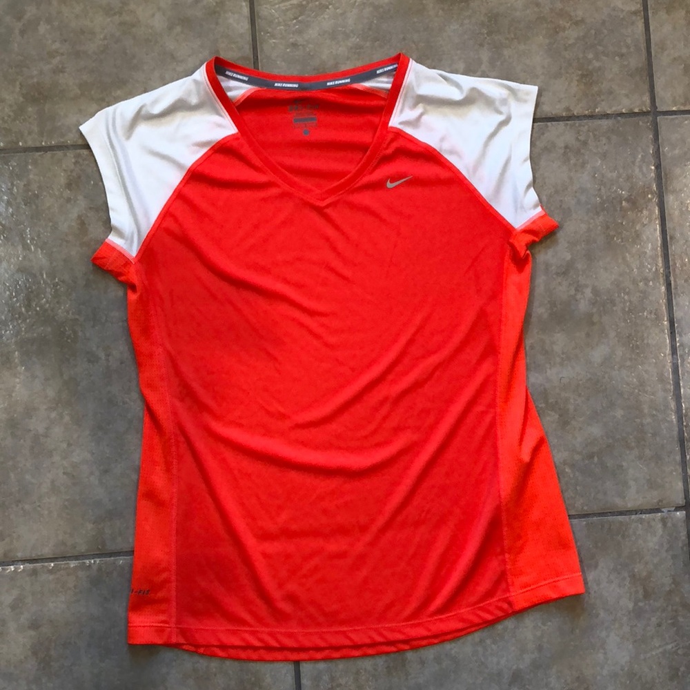 Nike dry fit tee shirt